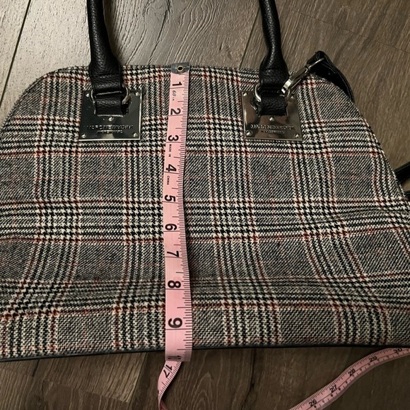 Marc New York Andrew Mark Purse - Picture 12 of 12